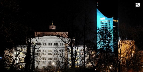 Foto. Leipzig city skyscraper and opera