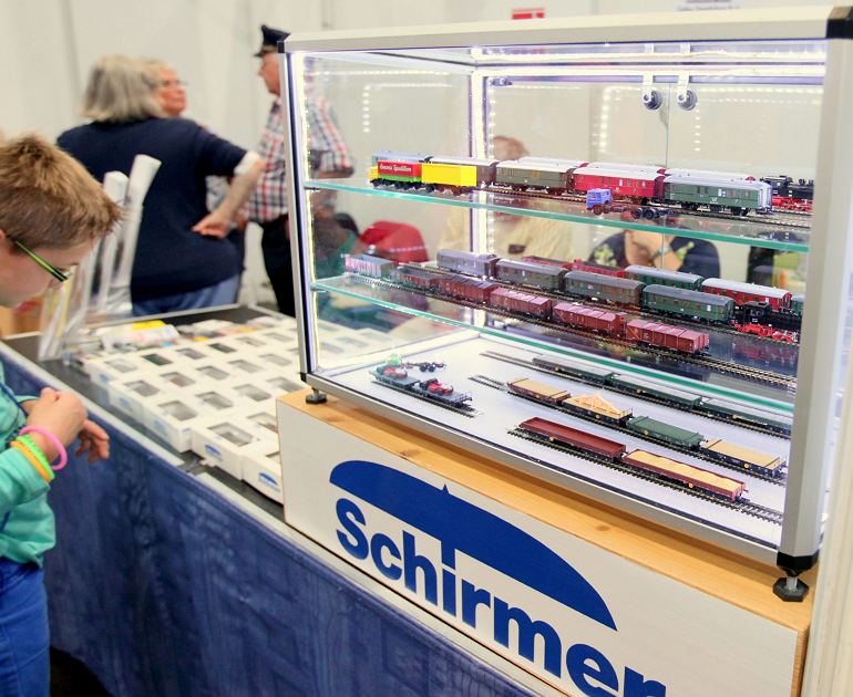 Modellbahnfirma Schirmer aus Borna auf der Modellbahnmesse in Leipzig 