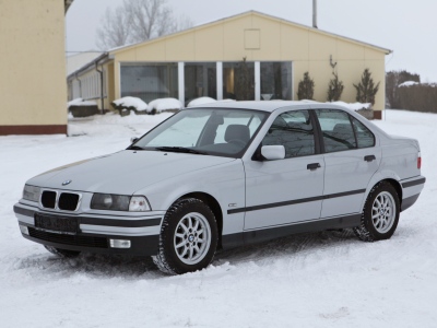 BMW 318 iS Coupe im M-Look