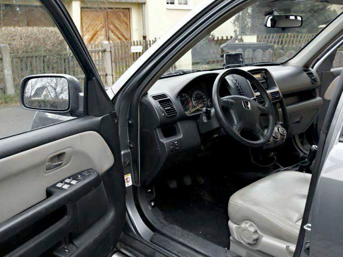 Foto: Foto: Honda CR-V Fahrerseite