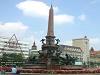 Bild: Leipzig Universittsgebude & Mendebrunnen