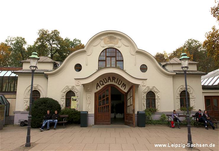 Gebudeeingang Aquarium / Terrarium Zoo Leipzig