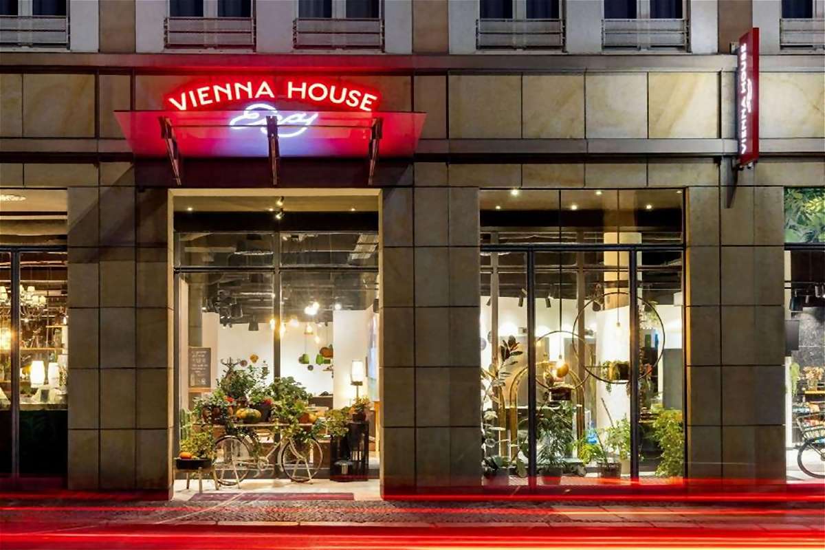 Empfangsraum Hotel Vienna House Easy  Leipzig