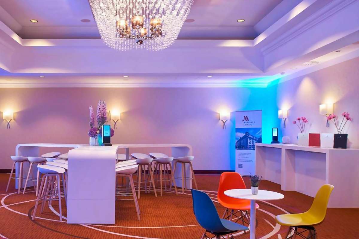 Empfangsraum Hotel Marriott  Leipzig