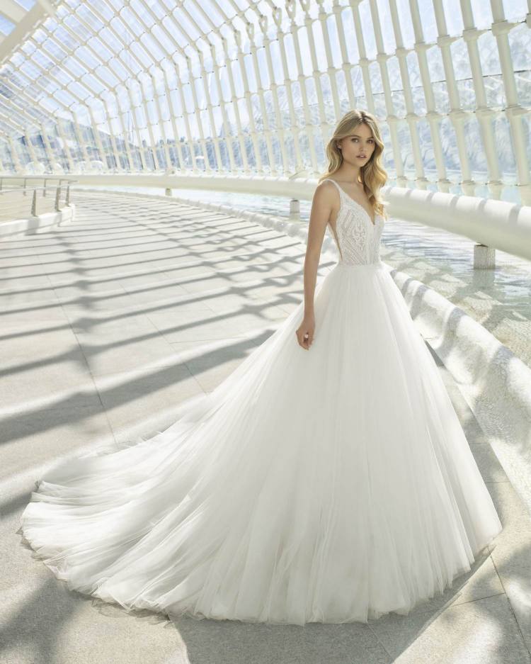 Brautmoden Prinzessinen Hochzeitskleider