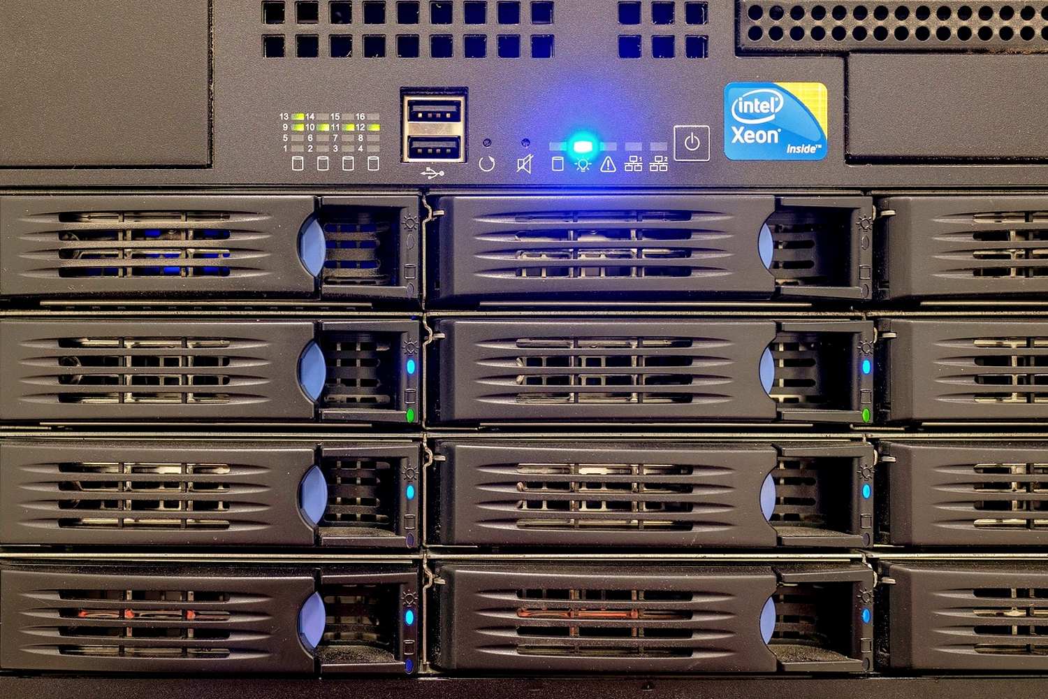 IT Sicherheit f�r Server und Computer