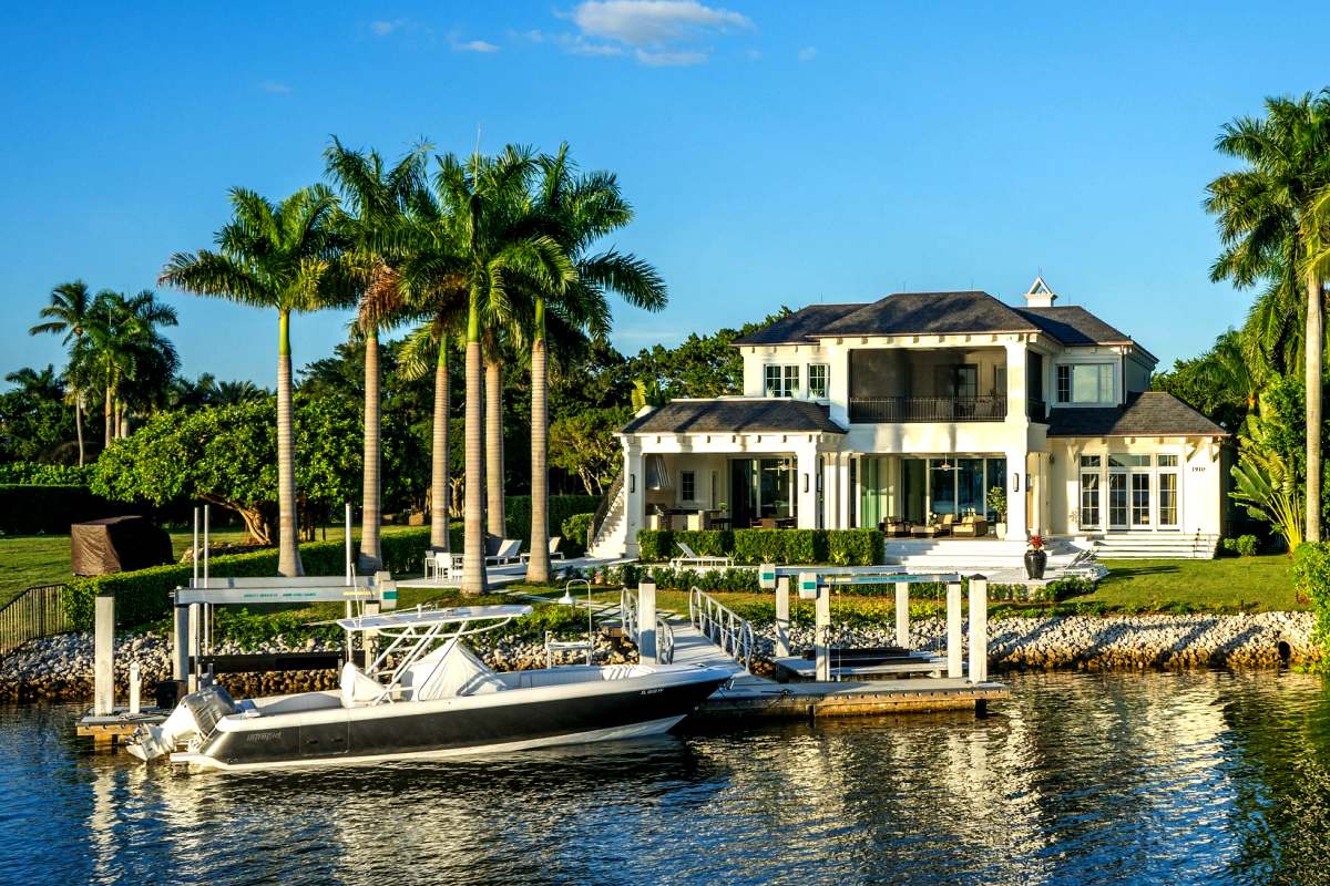 Lottoospielerin gewinnt Miami Villa im Lotto 