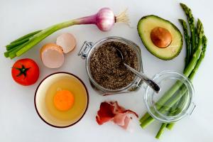 Foto: Low Carb Dit - kohlenhydratrarme Ernhrung