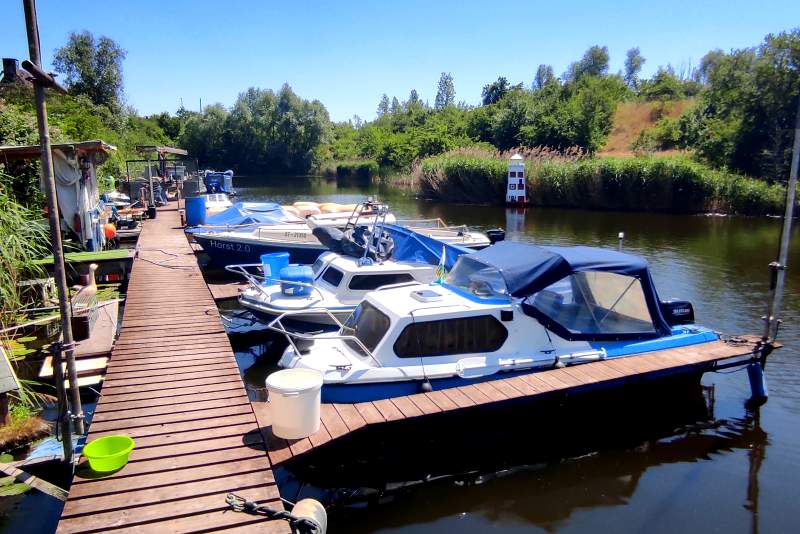 Foto: Motorboote mieten ohne Führerschein