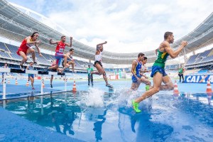 Foto:Sportler trainieren in Leipzig