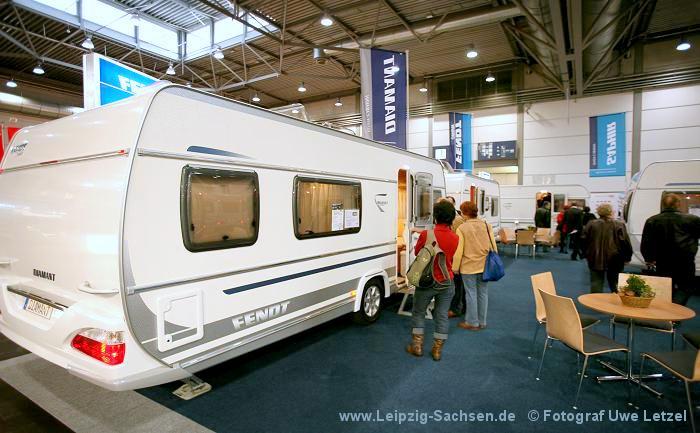 Caravanausstellung der Firma Fendt