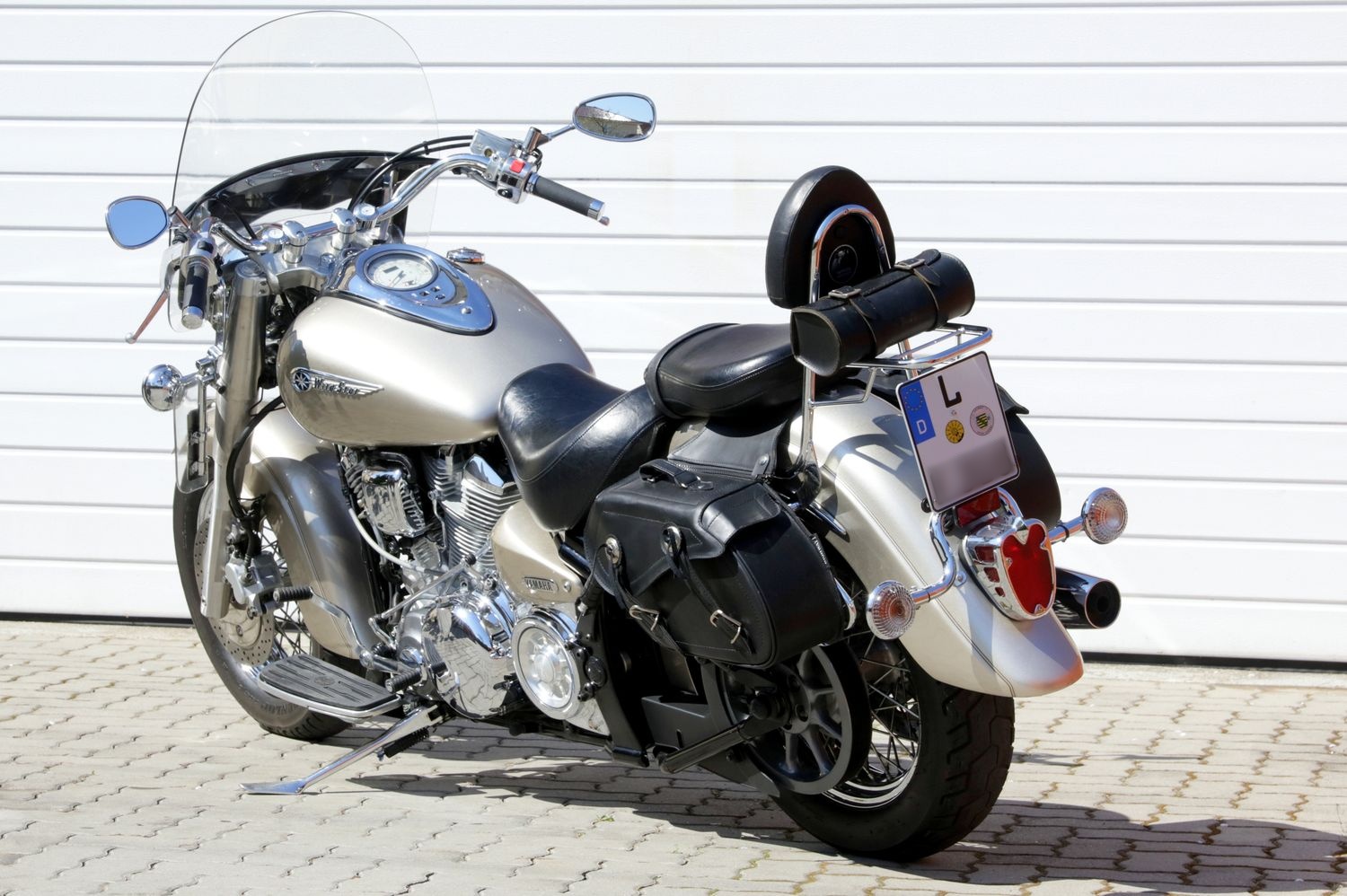 Bild-13: Seitenansicht - YAMAHA XV 1600 WILD STAR 
