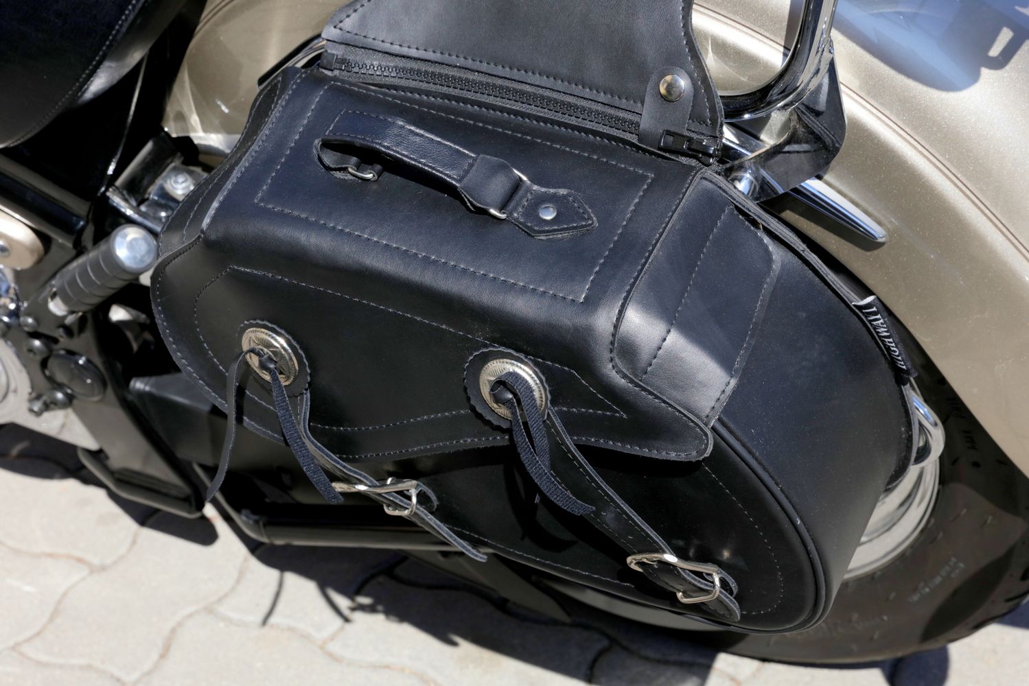 Bild-19: Satteltaschen - YAMAHA XV 1600 WILD STAR 
